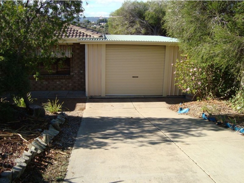 26 Lyons Circuit, Trott Park SA 5158