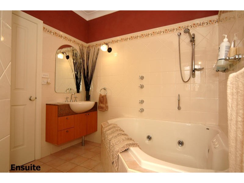 1 Warakila Road, Sheidow Park SA 5158