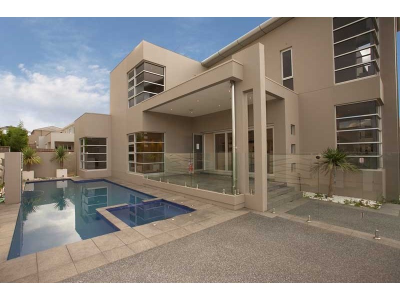 2 Ashburn Close, Bella Vista NSW 2153