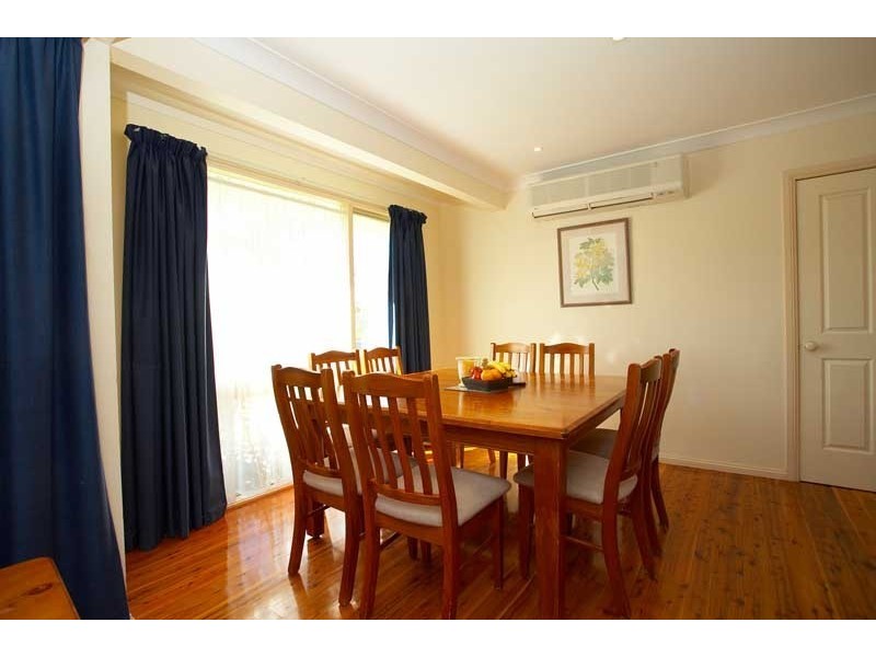 18 Lambert Crescent, Baulkham Hills NSW 2153