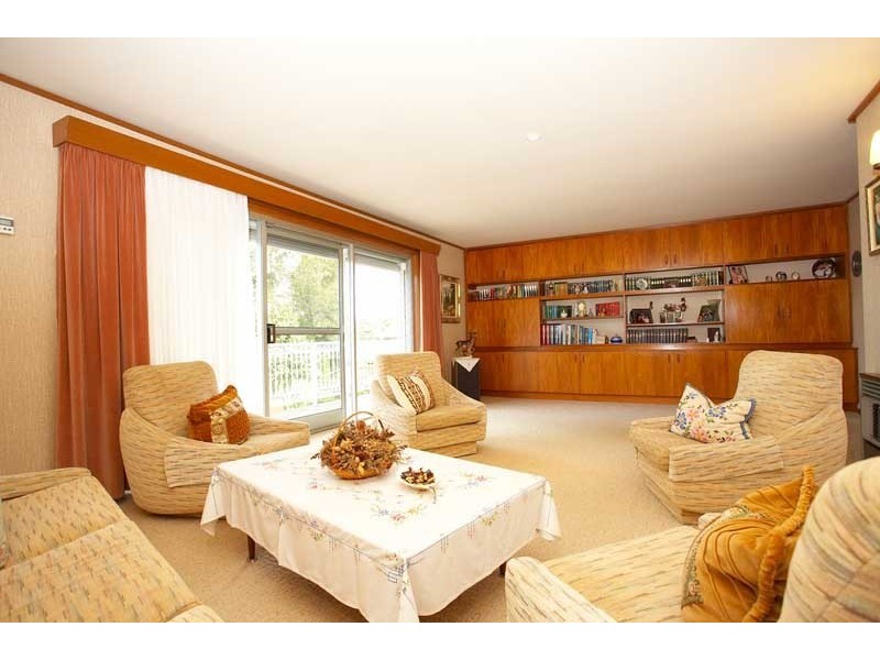 7 Bogan Ave, Baulkham Hills NSW 2153