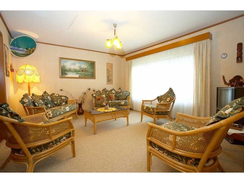 7 Bogan Ave, Baulkham Hills NSW 2153