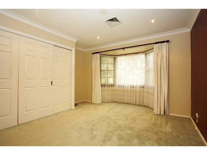 5 Tris Place, Kings Langley NSW 2147