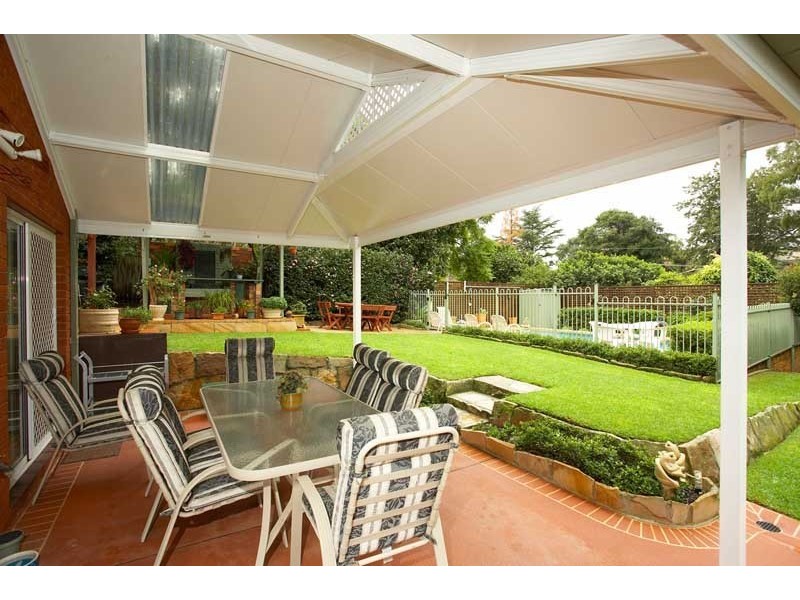 1 Disraeli Road, Winston Hills NSW 2153