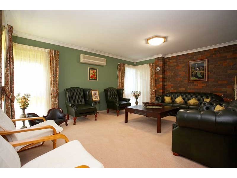 25 Goodhall Avenue, Baulkham Hills NSW 2153