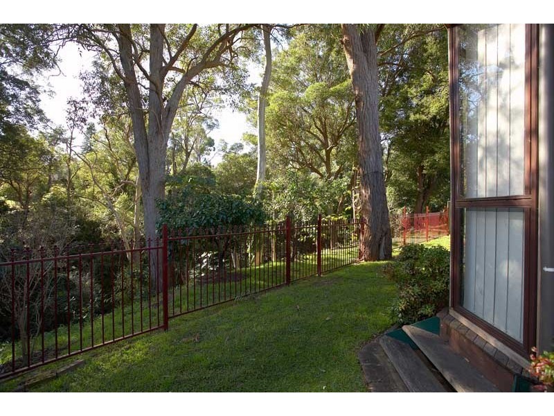 25 Goodhall Avenue, Baulkham Hills NSW 2153