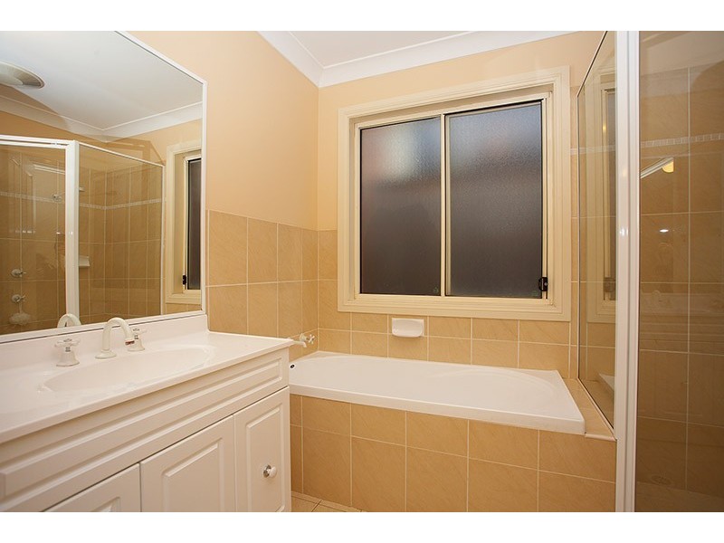 41 Warooga Avenue, Baulkham Hills NSW 2153