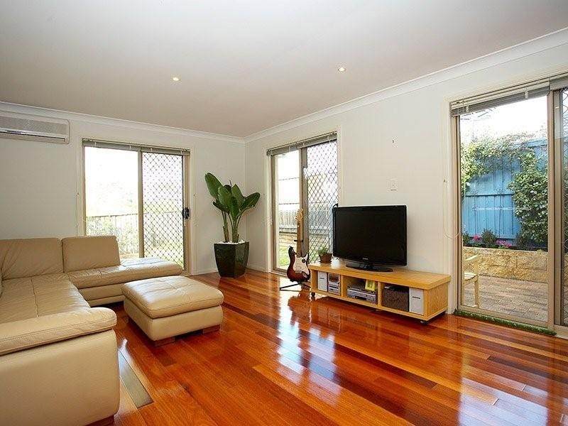 9 Warooga Ave, Baulkham Hills NSW 2153