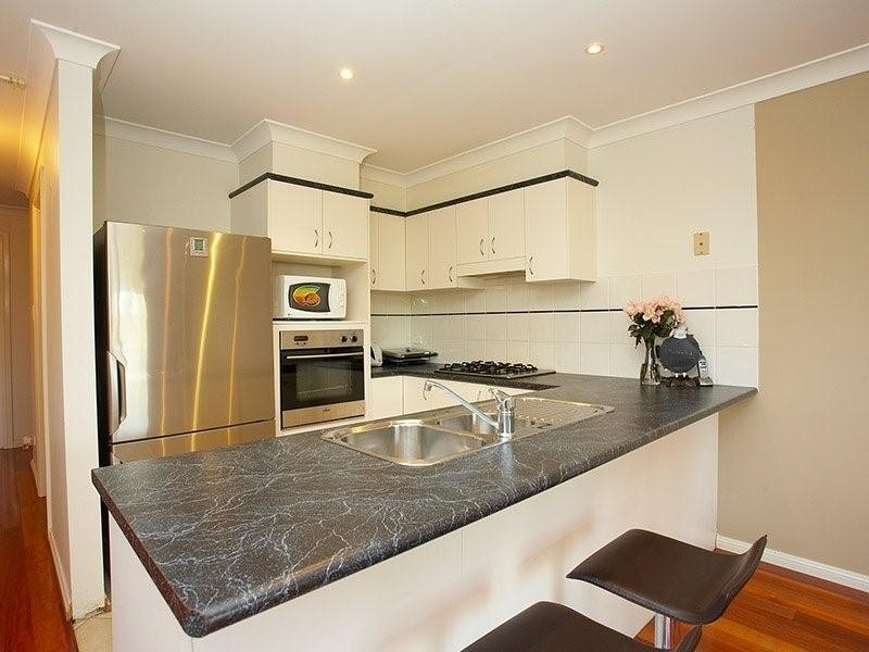 9 Warooga Ave, Baulkham Hills NSW 2153