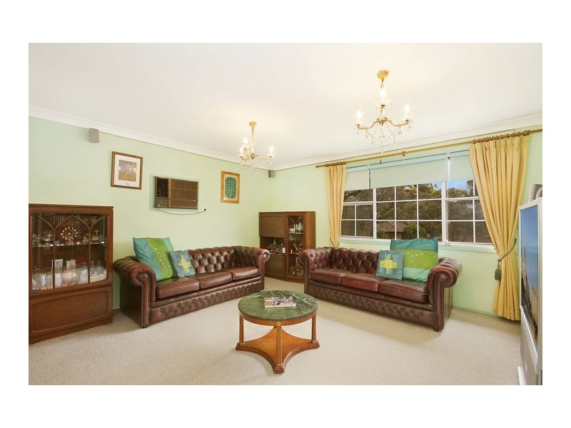 6 Cropley Drive, Baulkham Hills NSW 2153