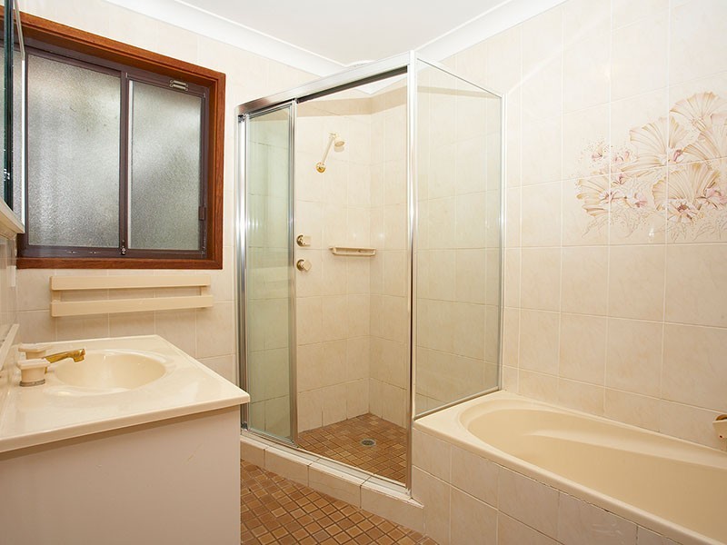 81 Hutchins Crescent, Kings Langley NSW 2147