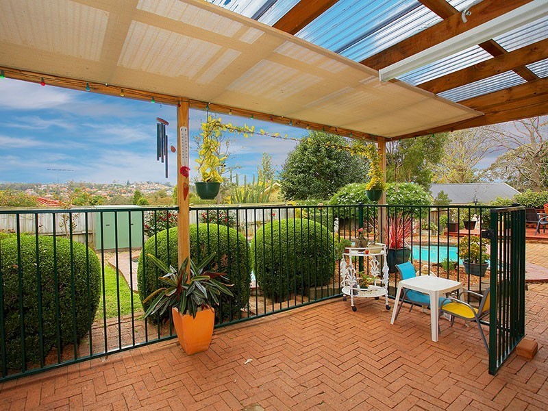 8 Britannia Road, Castle Hill NSW 2154