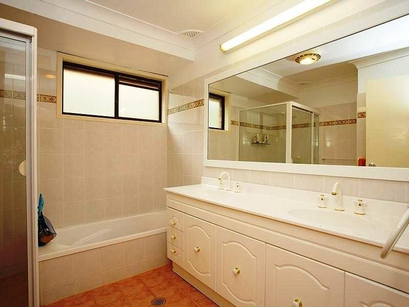 8 Britannia Road, Castle Hill NSW 2154