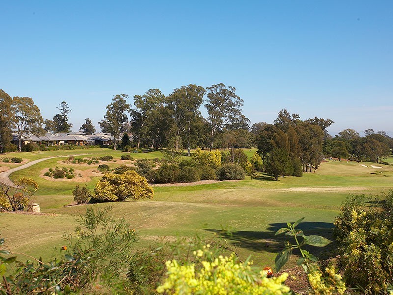 3 Castle Pines Drive, Baulkham Hills NSW 2153