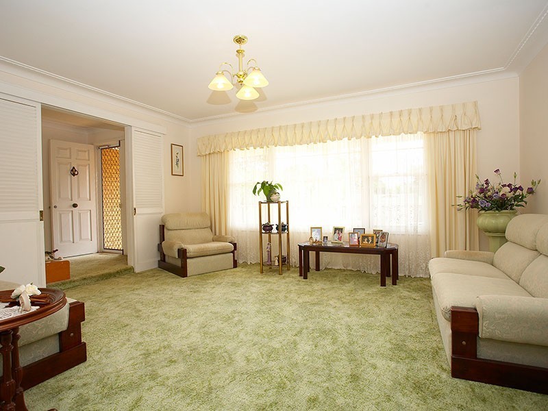 4 Blackett Drive, Castle Hill NSW 2154