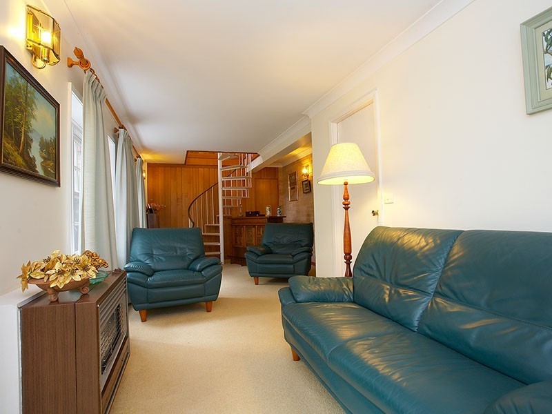 4 Blackett Drive, Castle Hill NSW 2154