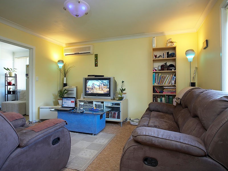 102 Solander Road, Seven Hills NSW 2147