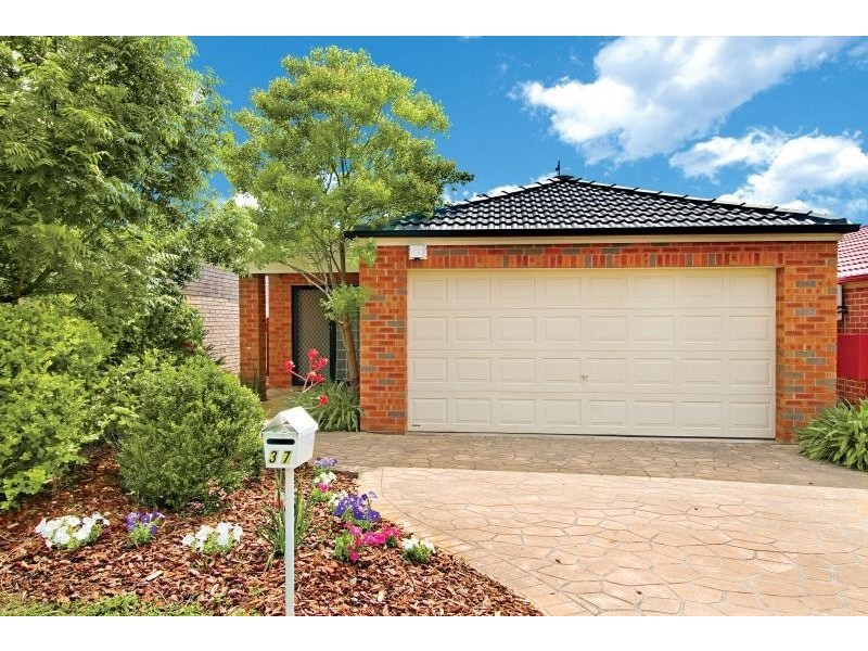 37 Warooga Avenue, Baulkham Hills NSW 2153
