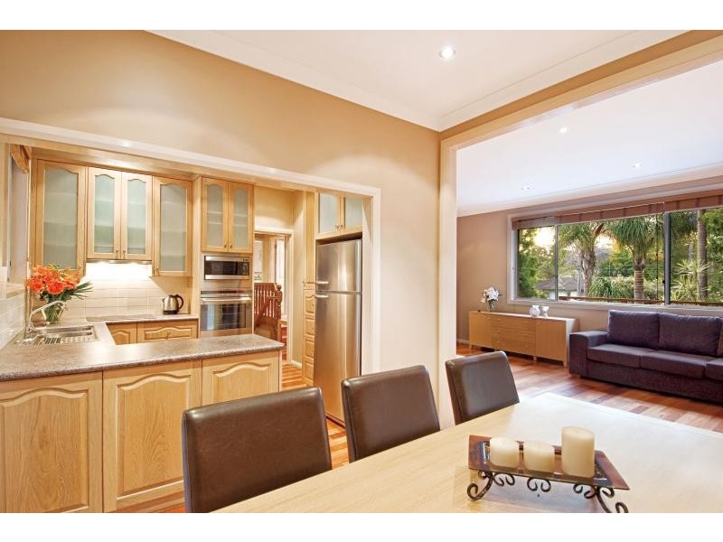 6 Mulgray Avenue, Baulkham Hills NSW 2153