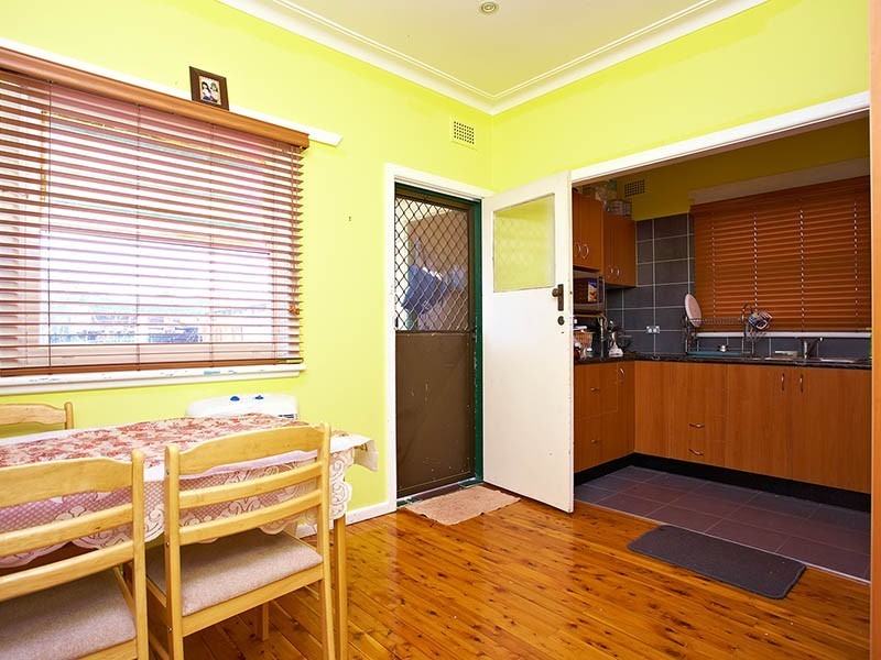 19 John Street, Blacktown NSW 2148