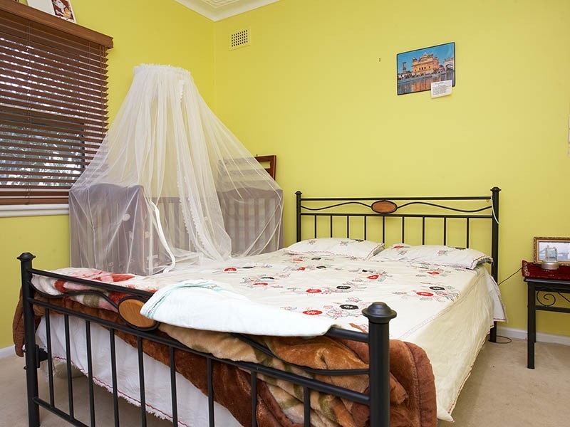 19 John Street, Blacktown NSW 2148