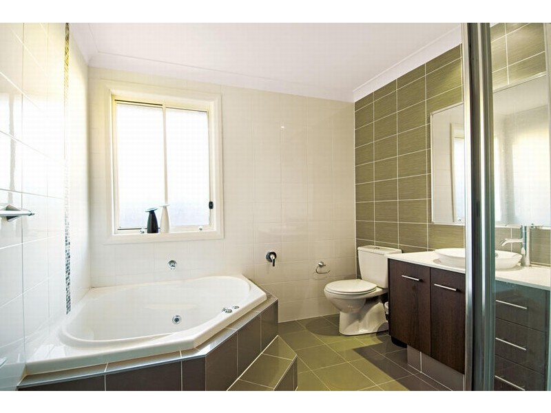 8 Finch Place, Castle Hill NSW 2154