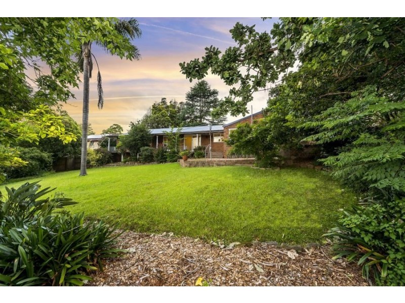 7 Barclay Road, North Rocks NSW 2151