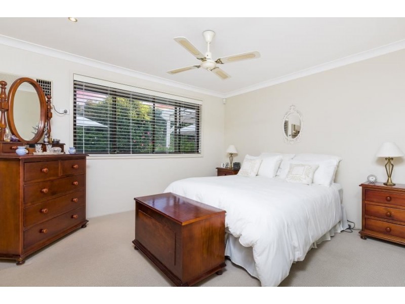 27 Glenrowan Avenue, Kellyville NSW 2155