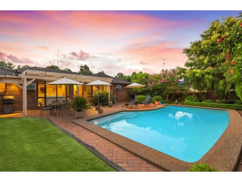 27 Glenrowan Avenue, Kellyville NSW 2155