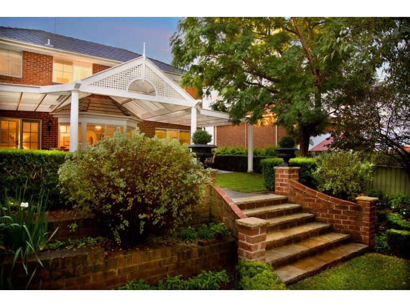 26 La Vista Grove, Castle Hill NSW 2154