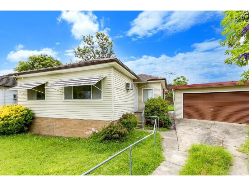 8 Dell Street, Blacktown NSW 2148