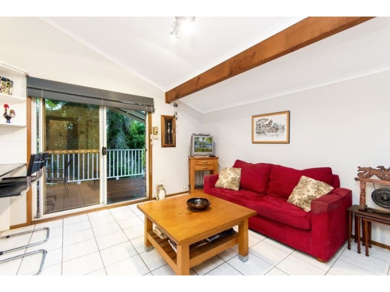 24 Grevillea Grove, Baulkham Hills NSW 2153