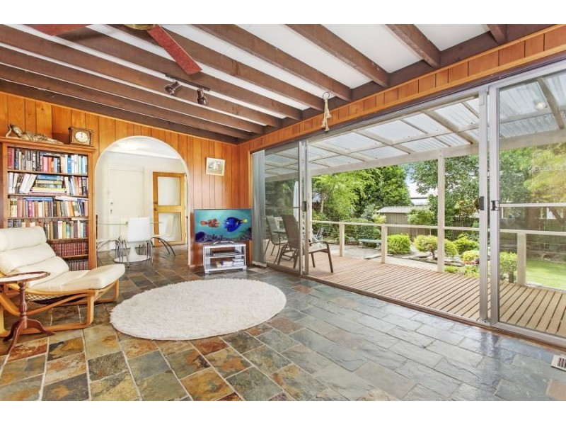 4 Darrambal Avenue, Baulkham Hills NSW 2153