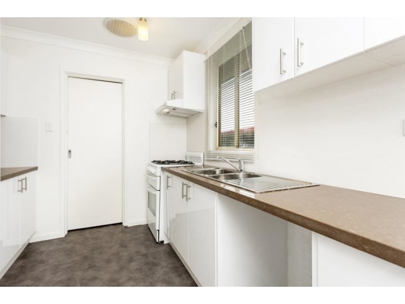 8 Popondetta Road, Whalan NSW 2770