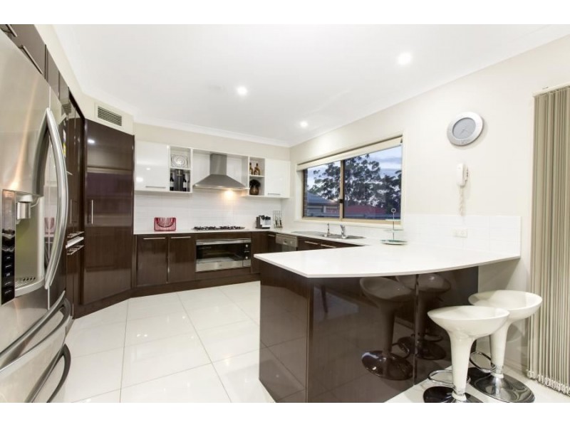 44 Queensbury Avenue, Kellyville NSW 2155