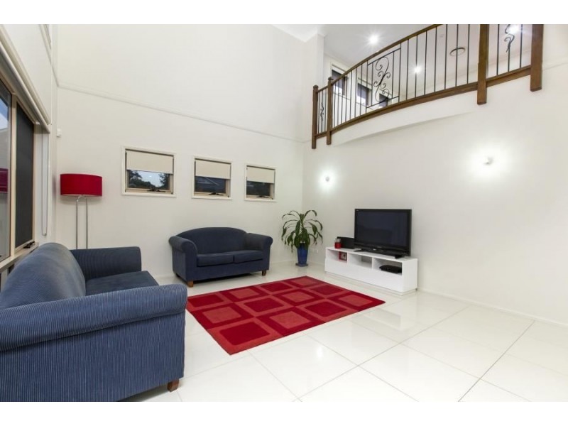 44 Queensbury Avenue, Kellyville NSW 2155