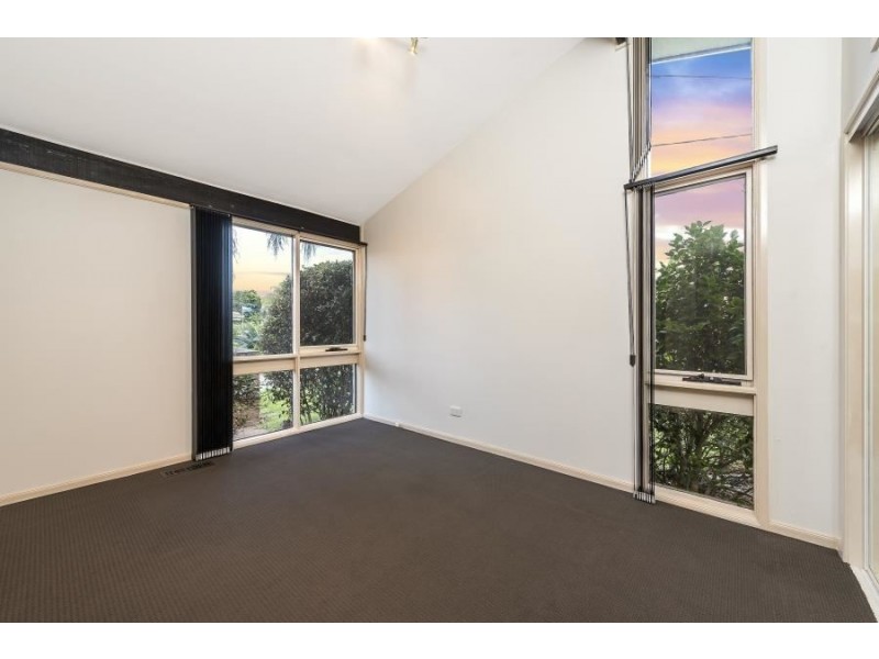 104 Caroline Chisholm Drive, Winston Hills NSW 2153