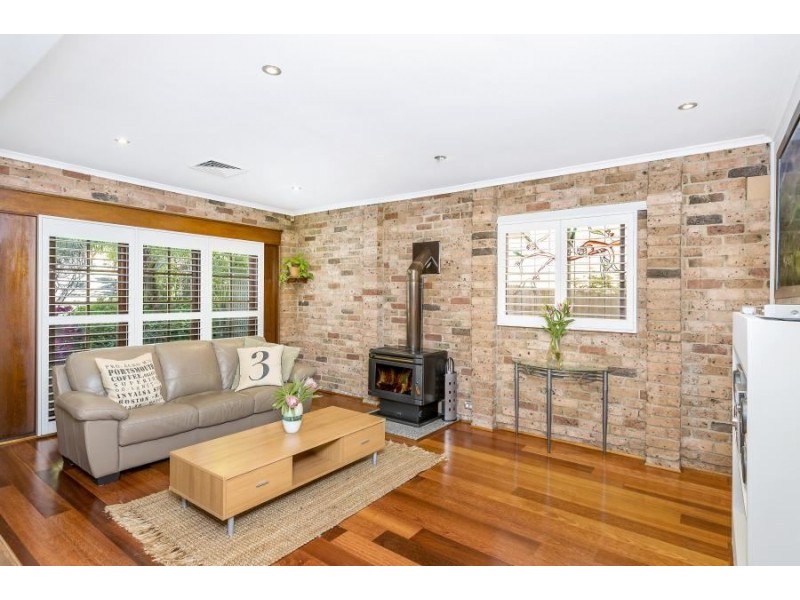 18 Chadworth Place, Baulkham Hills NSW 2153