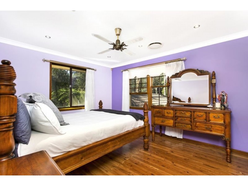 18 Chadworth Place, Baulkham Hills NSW 2153