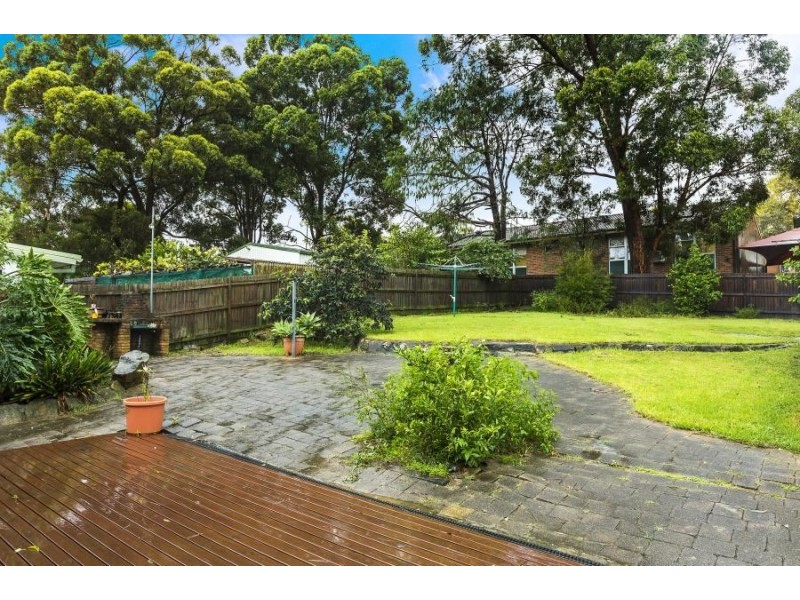 29 Allambie Avenue, Northmead NSW 2152