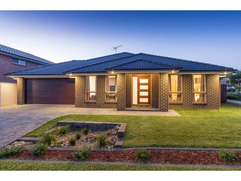 28 Dempsey Crescent, Kellyville NSW 2155