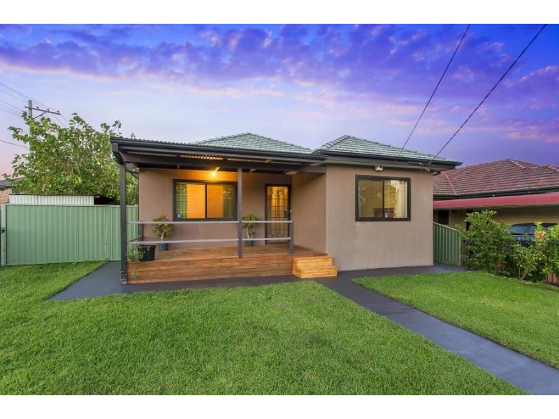 36 Glenn Avenue, Northmead NSW 2152