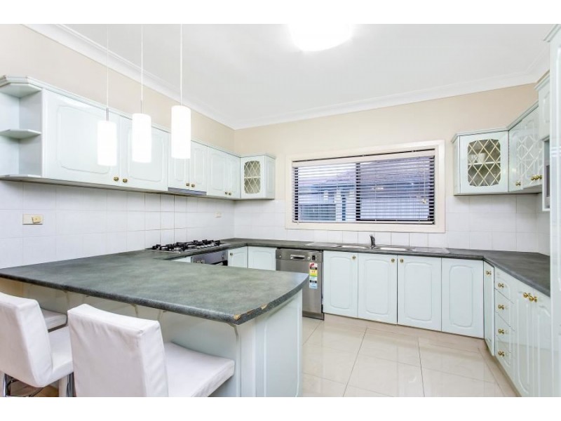 36 Glenn Avenue, Northmead NSW 2152