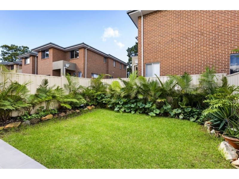 9/211 Stephen Street, Blacktown NSW 2148