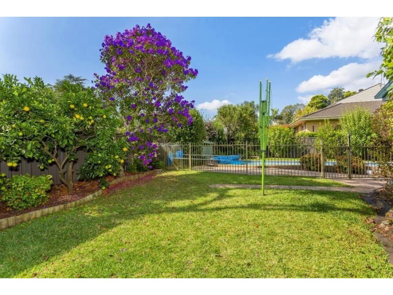 8 Delgaun Place, Baulkham Hills NSW 2153