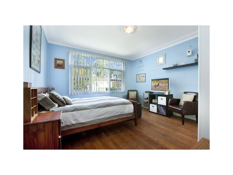 13 Dorset Street, Cambridge Park NSW 2747