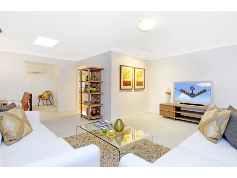 11 Templeton Crescent, Baulkham Hills NSW 2153