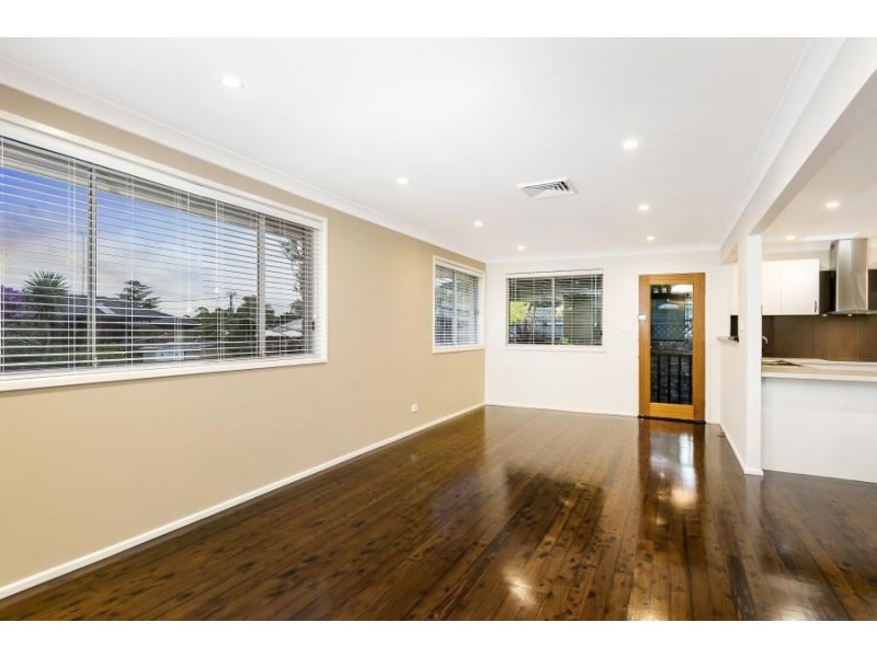 7 Selkirk Street, Winston Hills NSW 2153