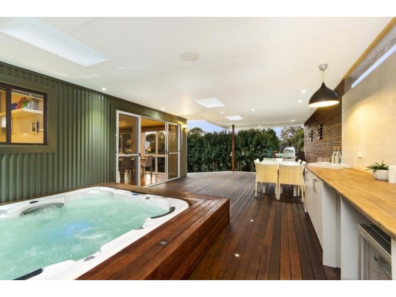 13 Willmot Avenue, Toongabbie NSW 2146