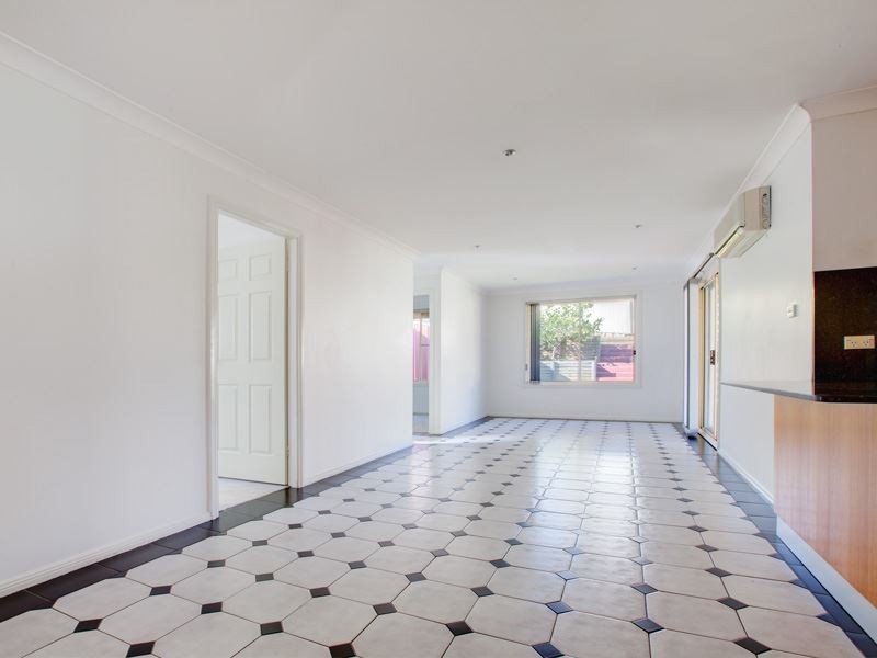 12 Ridgemont Place, Kings Park NSW 2148